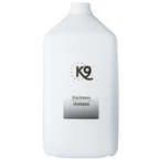 K9 Blackness Shampoo - szampon dla zwierząt o ciemnej i czarnej sierści 5.7l